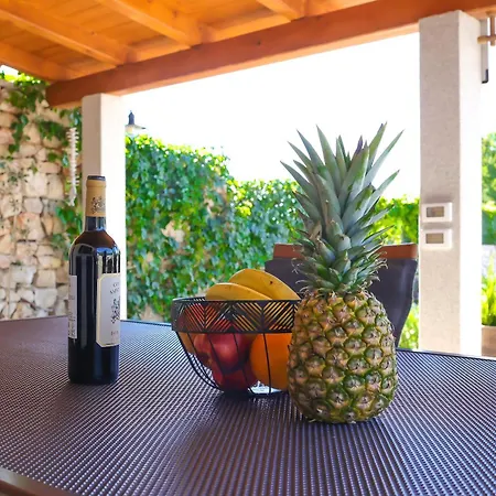 Niko Pet Friendly 200 M From Hidden Sandy Pets For Free Villa