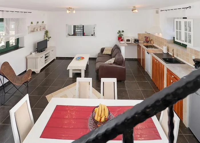 فيلة Niko Pet Friendly 200 M From Hidden Sandy Pets For Free *