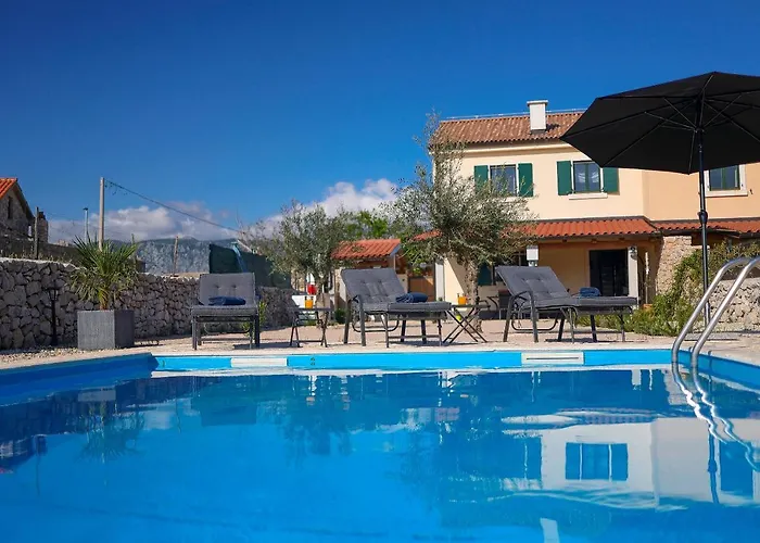 Villa Niko Pet Friendly 200 M From Hidden Sandy Pets For Free Rudine