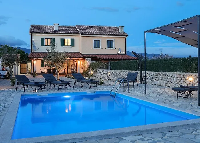 Niko Pet Friendly 200 M From Hidden Sandy Pets For Free Rudine (Dobrinj)