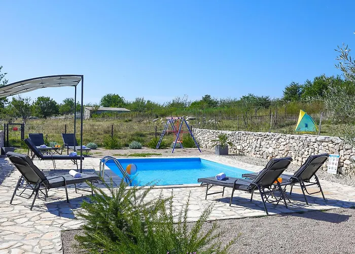 Niko Pet Friendly 200 M From Hidden Sandy Pets For Free فيلة *