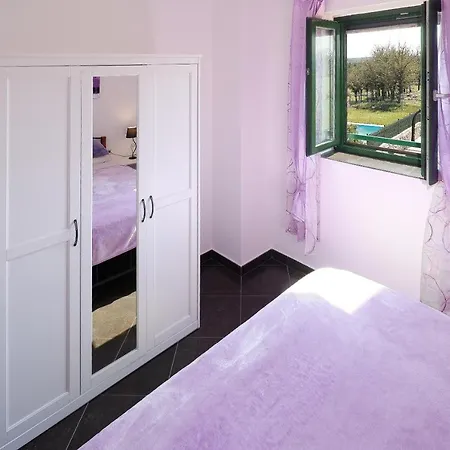 Niko Pet Friendly 200 M From Hidden Sandy Pets For Free Villa Rudine (Dobrinj)