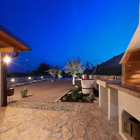 Niko Pet Friendly 200 M From Hidden Sandy Pets For Free Villa