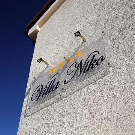 Niko Pet Friendly 200 M From Hidden Sandy Pets For Free Vila