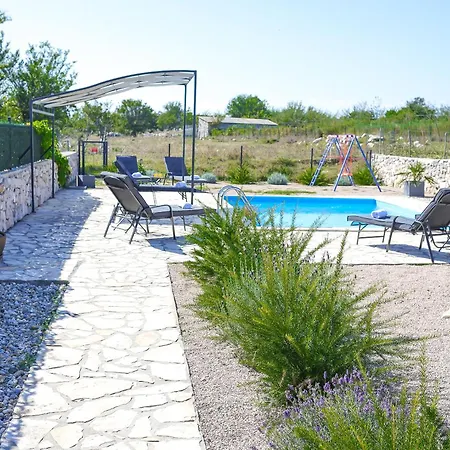 Niko Pet Friendly 200 M From Hidden Sandy Pets For Free Vila *