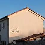 Niko Pet Friendly 200 M From Hidden Sandy Pets For Free Villa Rudine (Dobrinj)